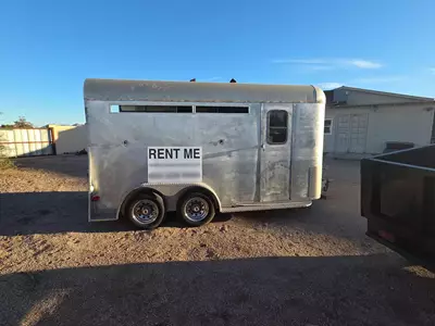 18ft Horse Trailer rental photo 3 - Gilbert Trailer Rentals